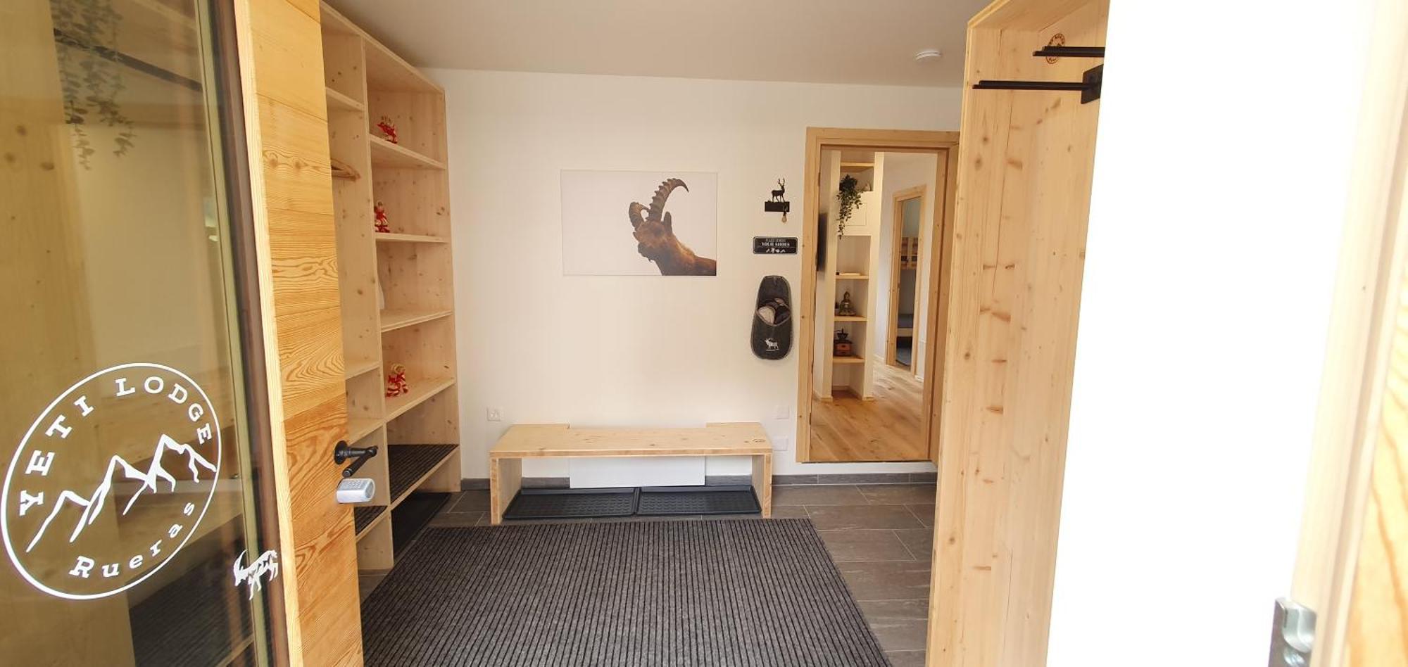Yeti Lodge Седрун Екстериор снимка